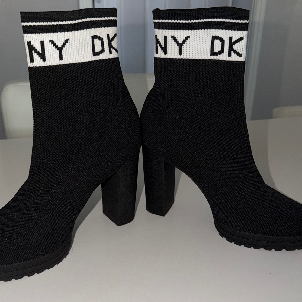 DKNY Black Knit Sock Booties with White Logo Cuff - Picture 9 of 10